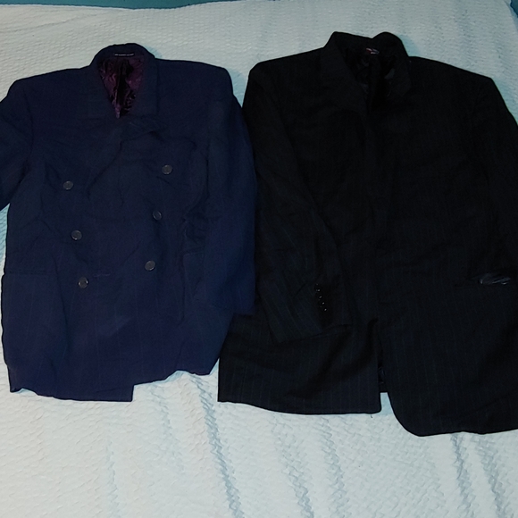 2 men's suit jackets - Picture 1 of 6